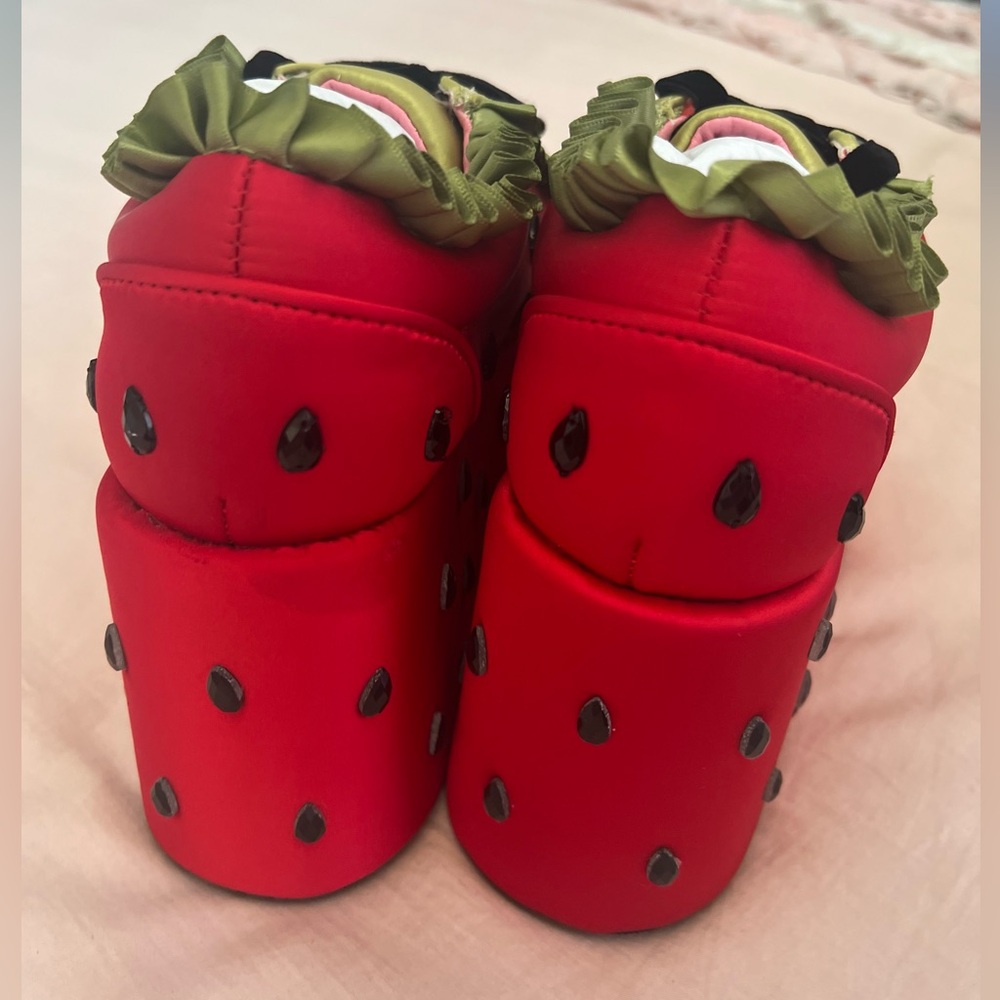 Dolls Kill x Strawberry Shortcake Platform Shoes - Picture 5 of 7